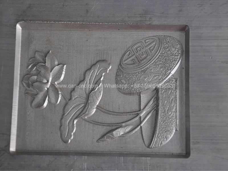 computer controlled wood carving machine (2)